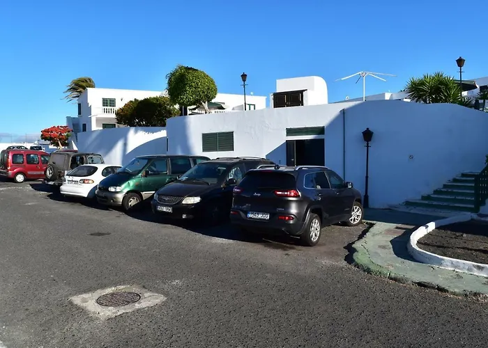 Apartament Center - New By The Pool And Private Parking