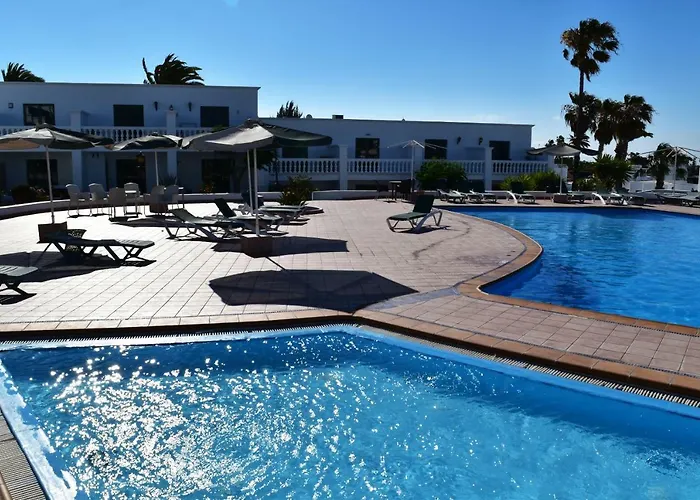 Center - New By The Pool And Private Parking *