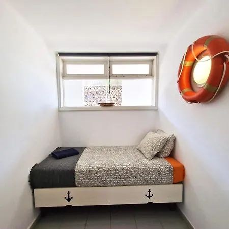 Center - New By The Pool And Private Parking